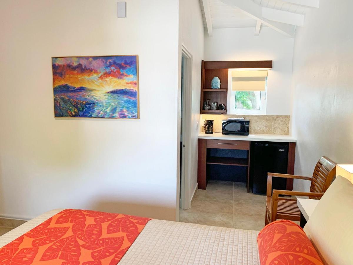 Sand Castle On The Beach - Adults Only Frederiksted 외부 사진