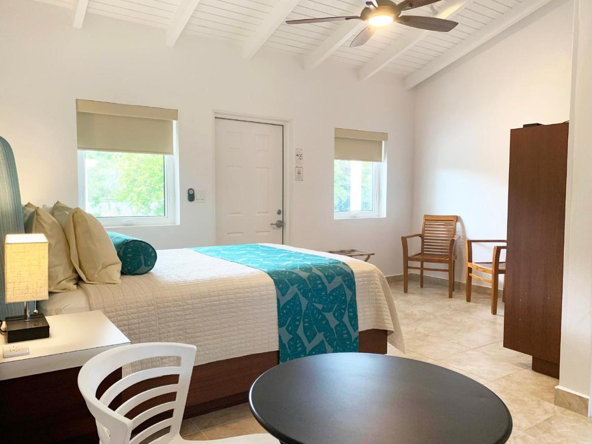 Sand Castle On The Beach - Adults Only Frederiksted 외부 사진