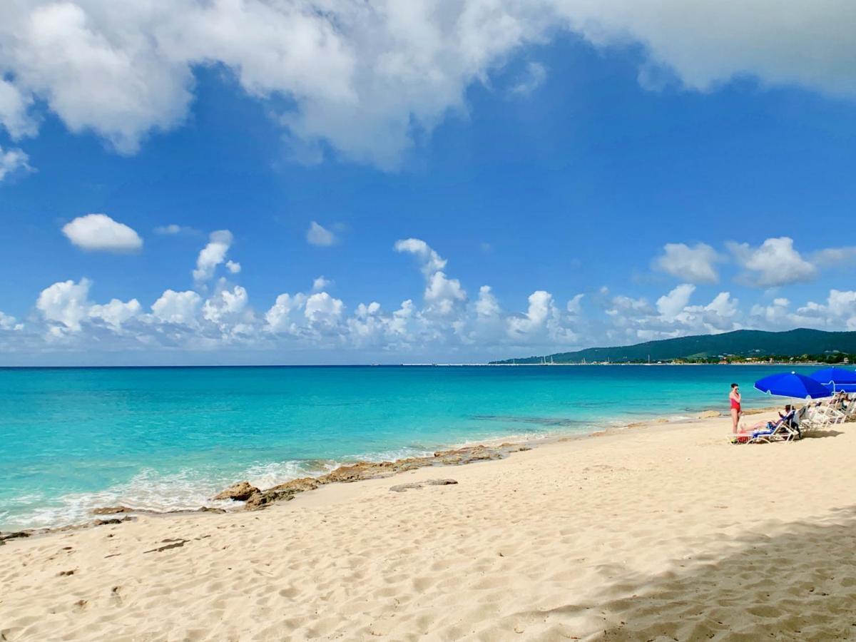 Sand Castle On The Beach - Adults Only Frederiksted 외부 사진